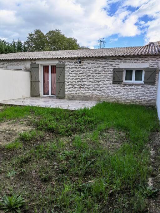Maisonnette Du Mas Vert Montaren-et-Saint-Mediers Luaran gambar